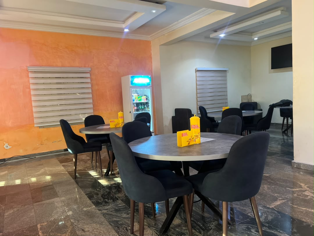 RightSide Inn Executive Room - Premium Space